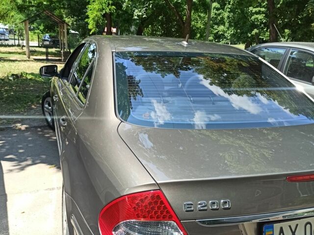 Мерседес Е-Класс, объемом двигателя 0 л и пробегом 190 тыс. км за 10500 $, фото 7 на Automoto.ua