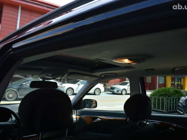 Мерседес Е-Класс, объемом двигателя 3 л и пробегом 303 тыс. км за 9300 $, фото 7 на Automoto.ua