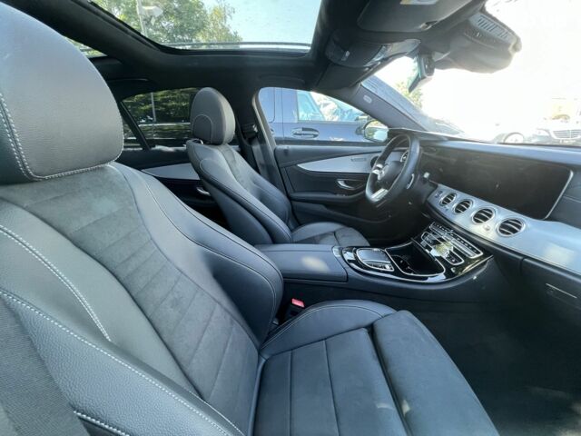 Мерседес Е-Клас, об'ємом двигуна 2 л та пробігом 6 тис. км за 62806 $, фото 22 на Automoto.ua