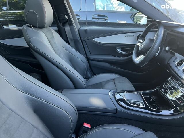 Мерседес Е-Клас, об'ємом двигуна 2 л та пробігом 6 тис. км за 62806 $, фото 23 на Automoto.ua