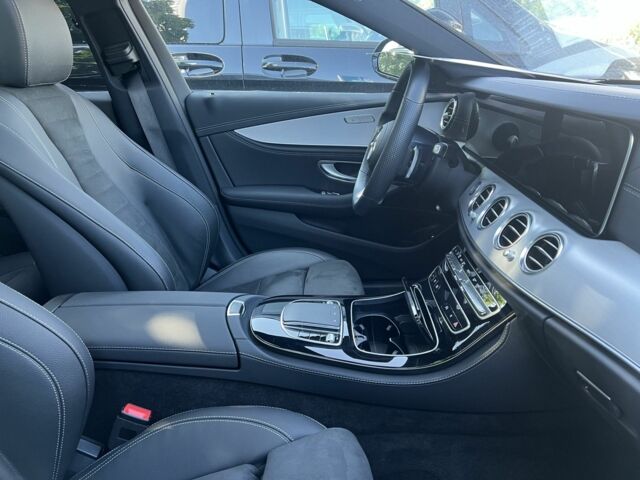 Мерседес Е-Клас, об'ємом двигуна 2 л та пробігом 6 тис. км за 62806 $, фото 21 на Automoto.ua