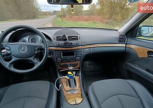 Мерседес Е-Класс, объемом двигателя 2.2 л и пробегом 413 тыс. км за 9500 $, фото 7 на Automoto.ua