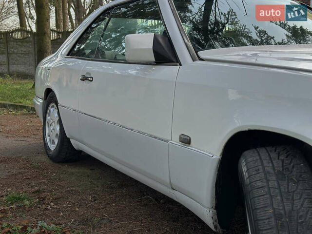 Мерседес Е-Класс, объемом двигателя 2 л и пробегом 470 тыс. км за 3390 $, фото 12 на Automoto.ua