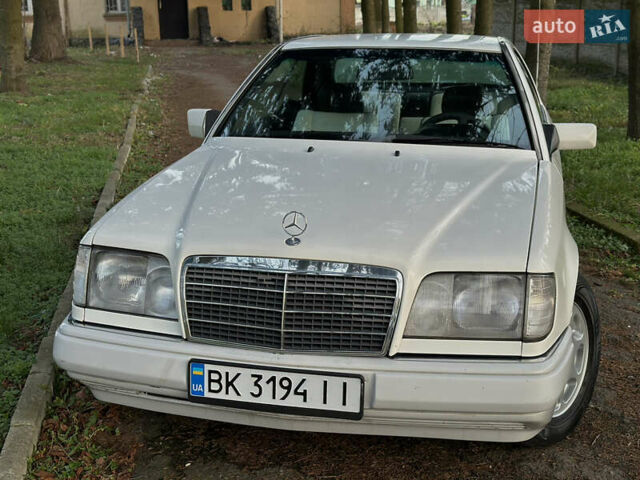 Мерседес Е-Класс, объемом двигателя 2 л и пробегом 470 тыс. км за 3390 $, фото 8 на Automoto.ua