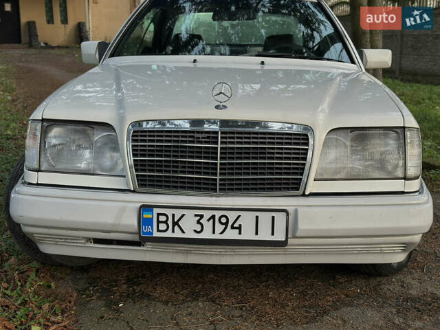 Мерседес Е-Класс, объемом двигателя 2 л и пробегом 470 тыс. км за 3390 $, фото 9 на Automoto.ua