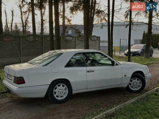 Мерседес Е-Класс, объемом двигателя 2 л и пробегом 470 тыс. км за 3390 $, фото 6 на Automoto.ua