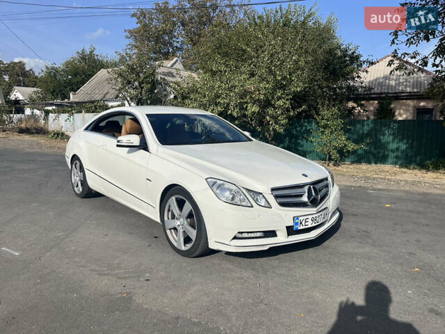 Мерседес Е-Класс, объемом двигателя 1.8 л и пробегом 152 тыс. км за 11500 $, фото 5 на Automoto.ua