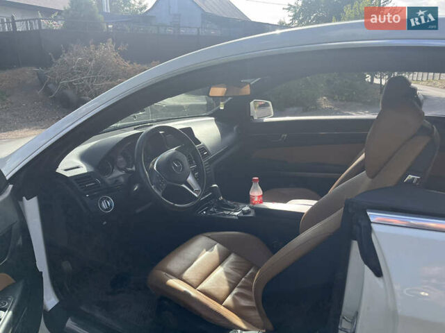 Мерседес Е-Класс, объемом двигателя 1.8 л и пробегом 152 тыс. км за 11500 $, фото 6 на Automoto.ua