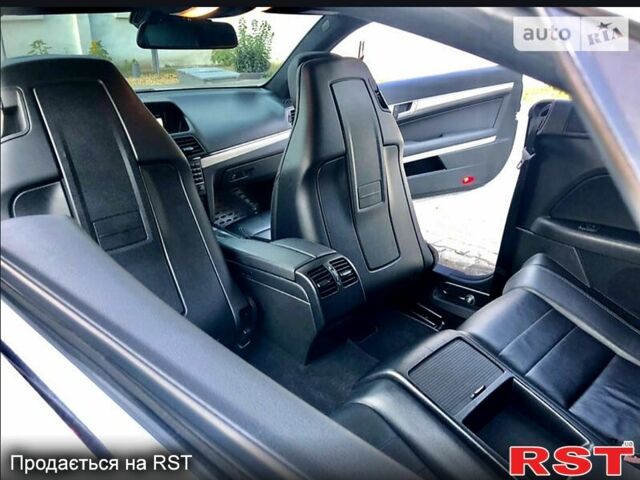 Мерседес Е-Класс 2011 в Одессе на Automoto.ua Мерседес Е-Класс, объемом двигателя 2.5 л и пробегом 187 тыс. км за 15900 $, фото 7 на Automoto.ua