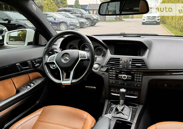 Мерседес Е-Класс, объемом двигателя 4.66 л и пробегом 112 тыс. км за 22500 $, фото 26 на Automoto.ua