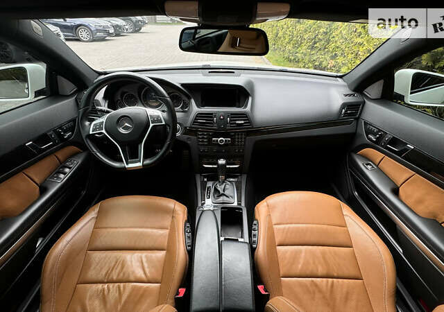 Мерседес Е-Класс, объемом двигателя 4.66 л и пробегом 112 тыс. км за 22500 $, фото 31 на Automoto.ua