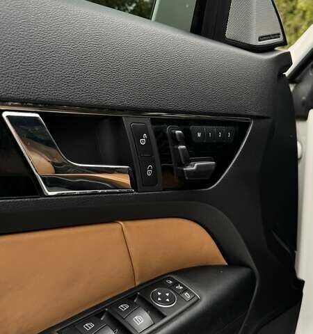 Мерседес Е-Класс, объемом двигателя 4.66 л и пробегом 112 тыс. км за 22500 $, фото 19 на Automoto.ua