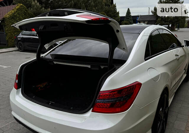 Мерседес Е-Класс, объемом двигателя 4.66 л и пробегом 112 тыс. км за 22500 $, фото 64 на Automoto.ua