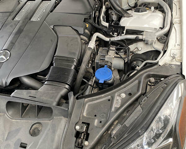 Мерседес Е-Класс, объемом двигателя 3 л и пробегом 61 тыс. км за 19100 $, фото 22 на Automoto.ua