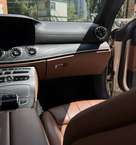 Мерседес Е-Класс, объемом двигателя 3 л и пробегом 148 тыс. км за 38900 $, фото 13 на Automoto.ua