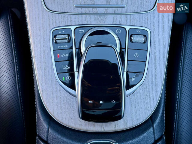 Мерседес Е-Класс, объемом двигателя 3 л и пробегом 175 тыс. км за 41900 $, фото 9 на Automoto.ua