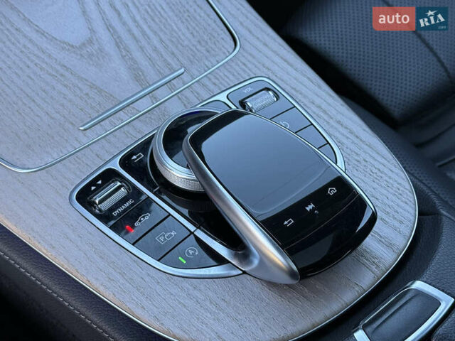 Мерседес Е-Класс, объемом двигателя 3 л и пробегом 175 тыс. км за 41900 $, фото 72 на Automoto.ua