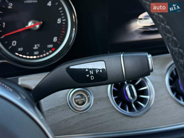 Мерседес Е-Класс, объемом двигателя 3 л и пробегом 175 тыс. км за 41900 $, фото 37 на Automoto.ua