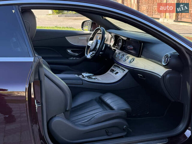 Мерседес Е-Класс, объемом двигателя 3 л и пробегом 175 тыс. км за 41900 $, фото 4 на Automoto.ua