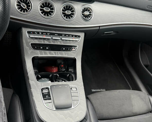 Мерседес Е-Класс, объемом двигателя 1.99 л и пробегом 95 тыс. км за 65000 $, фото 17 на Automoto.ua