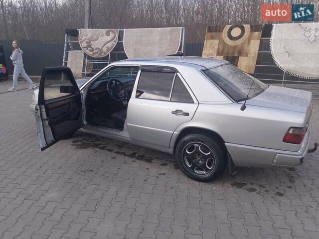Мерседес Е-Класс, объемом двигателя 2.3 л и пробегом 300 тыс. км за 1900 $, фото 8 на Automoto.ua