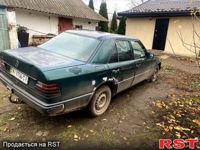 Мерседес Е-Класс, объемом двигателя 2 л и пробегом 400 тыс. км за 1000 $, фото 2 на Automoto.ua