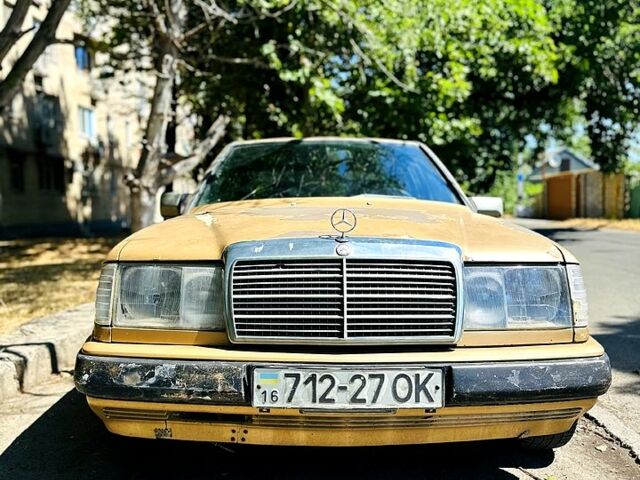 Мерседес Е-Класс, объемом двигателя 2.3 л и пробегом 500 тыс. км за 650 $, фото 1 на Automoto.ua