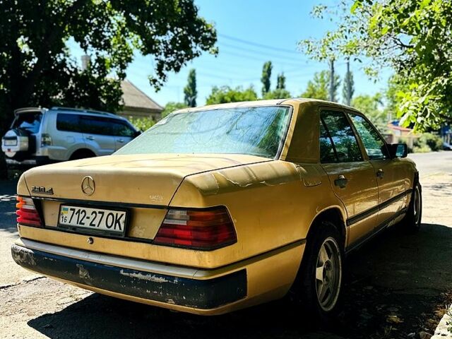 Мерседес Е-Класс, объемом двигателя 2.3 л и пробегом 500 тыс. км за 650 $, фото 3 на Automoto.ua