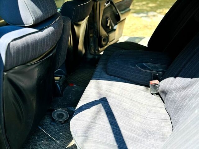 Мерседес Е-Класс, объемом двигателя 2.3 л и пробегом 500 тыс. км за 650 $, фото 8 на Automoto.ua