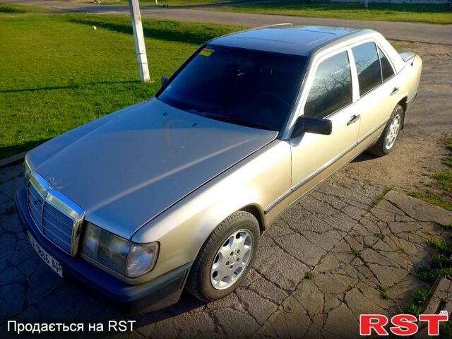Мерседес Е-Клас, об'ємом двигуна 23 л та пробігом 0 тис. км за 2900 $, фото 1 на Automoto.ua