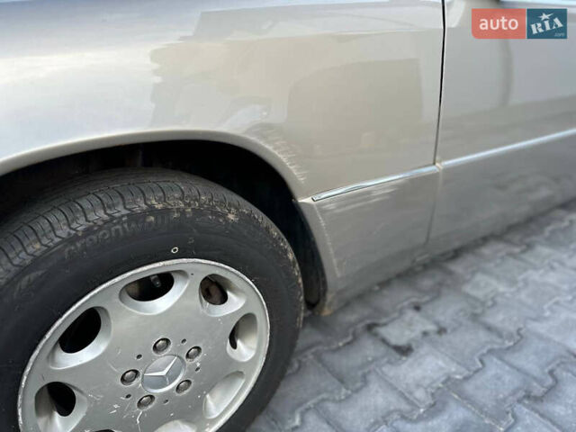 Мерседес Е-Класс, объемом двигателя 2.5 л и пробегом 276 тыс. км за 3500 $, фото 2 на Automoto.ua