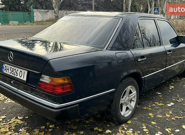 Мерседес Е-Класс, объемом двигателя 2 л и пробегом 240 тыс. км за 4000 $, фото 7 на Automoto.ua