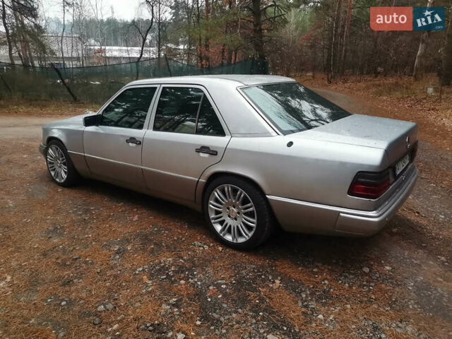 Мерседес Е-Класс, объемом двигателя 2.8 л и пробегом 300 тыс. км за 2700 $, фото 13 на Automoto.ua