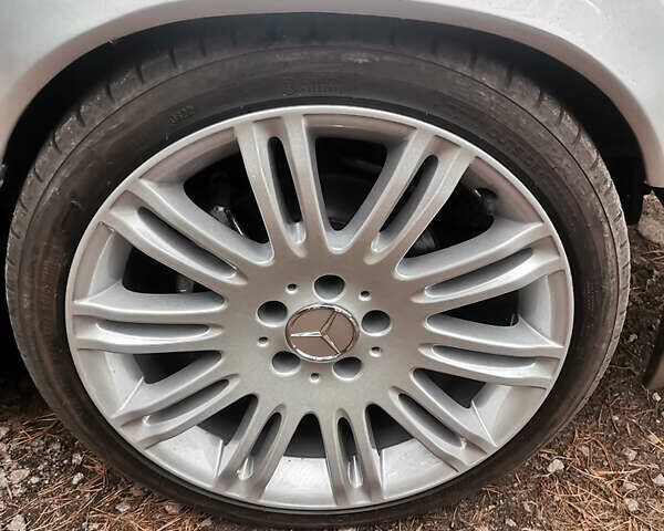 Мерседес Е-Класс, объемом двигателя 2.8 л и пробегом 300 тыс. км за 2700 $, фото 7 на Automoto.ua