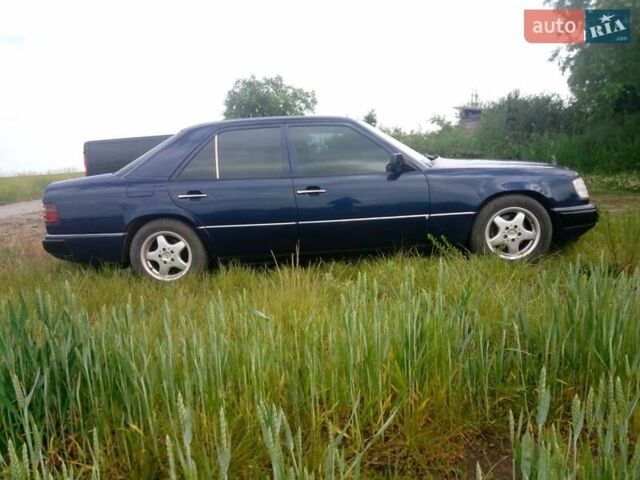 Мерседес Е-Класс, объемом двигателя 2.5 л и пробегом 351 тыс. км за 3500 $, фото 22 на Automoto.ua