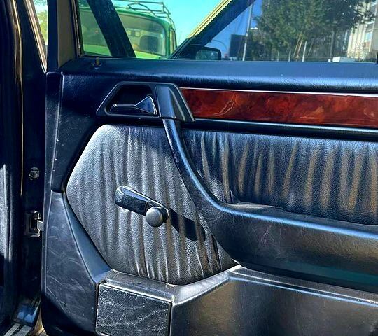 Мерседес Е-Класс, объемом двигателя 2.8 л и пробегом 489 тыс. км за 2000 $, фото 6 на Automoto.ua