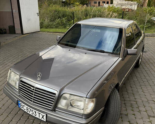 Мерседес Е-Класс, объемом двигателя 2.5 л и пробегом 365 тыс. км за 6500 $, фото 3 на Automoto.ua