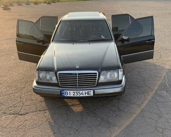Мерседес Е-Класс, объемом двигателя 2.5 л и пробегом 508 тыс. км за 6000 $, фото 12 на Automoto.ua