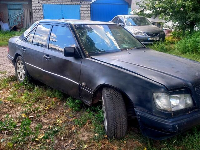 Мерседес Е-Класс, объемом двигателя 2.2 л и пробегом 111 тыс. км за 2000 $, фото 1 на Automoto.ua
