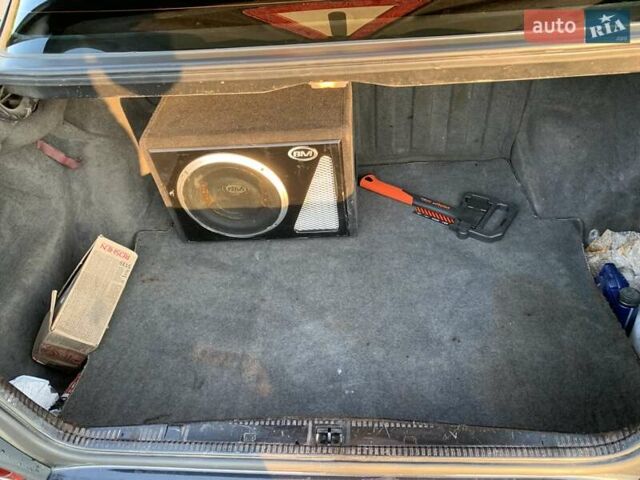 Мерседес Е-Класс, объемом двигателя 2.5 л и пробегом 508 тыс. км за 6000 $, фото 20 на Automoto.ua