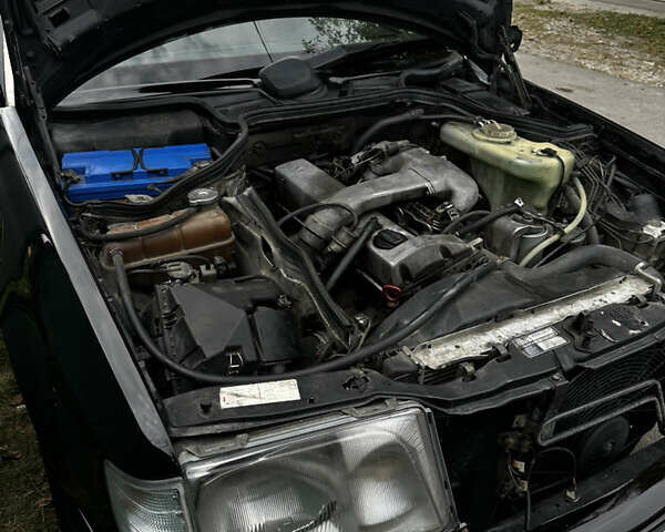 Мерседес Е-Клас, об'ємом двигуна 2.5 л та пробігом 450 тис. км за 2200 $, фото 8 на Automoto.ua