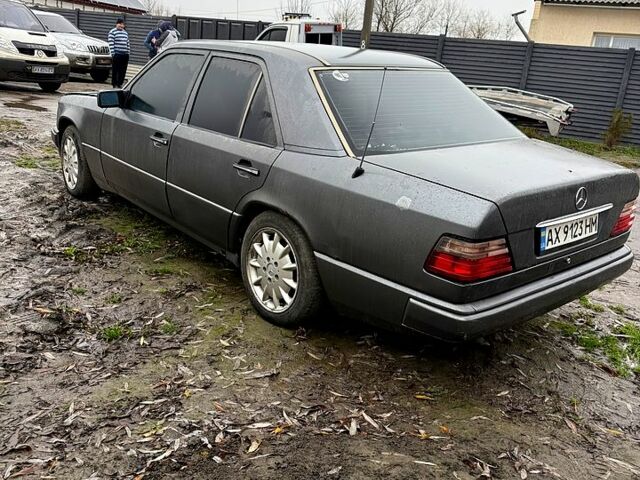 Мерседес Е-Класс, объемом двигателя 2.8 л и пробегом 280 тыс. км за 1550 $, фото 3 на Automoto.ua