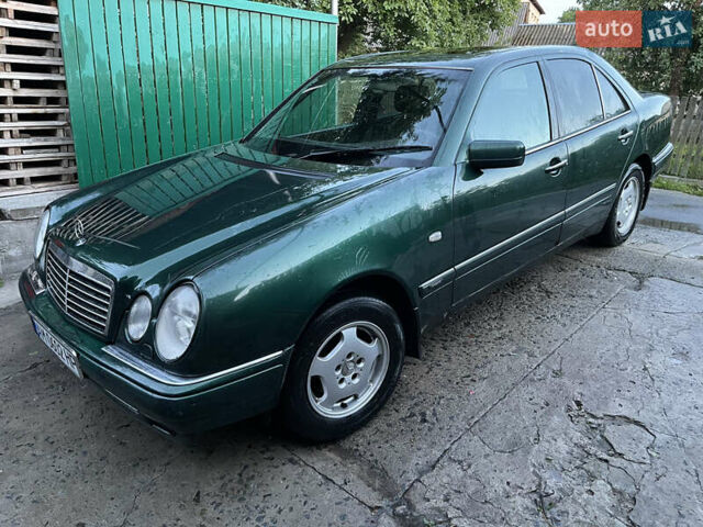 Мерседес Е-Клас, об'ємом двигуна 2.9 л та пробігом 580 тис. км за 3200 $, фото 5 на Automoto.ua