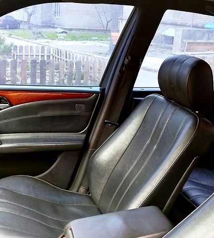 Мерседес Е-Класс, объемом двигателя 2 л и пробегом 550 тыс. км за 2500 $, фото 6 на Automoto.ua