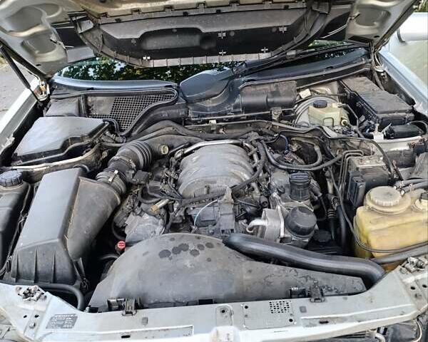 Мерседес Е-Класс, объемом двигателя 3.2 л и пробегом 530 тыс. км за 3500 $, фото 9 на Automoto.ua