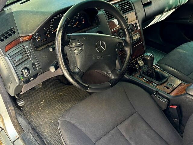 Мерседес Е-Клас, об'ємом двигуна 2.2 л та пробігом 0 тис. км за 2800 $, фото 2 на Automoto.ua