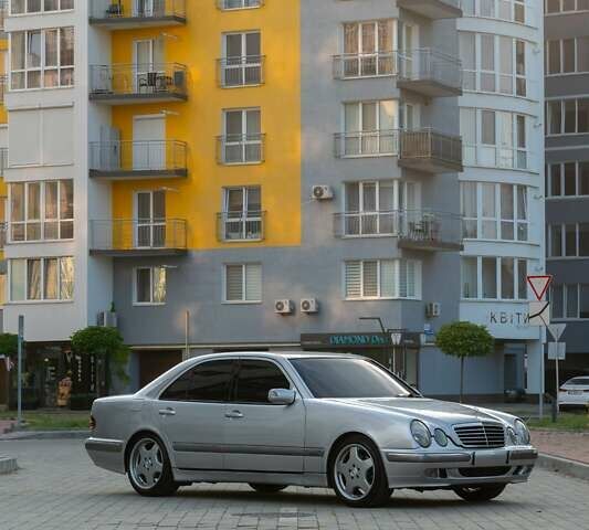Мерседес Е-Класс, объемом двигателя 2.7 л и пробегом 235 тыс. км за 8999 $, фото 108 на Automoto.ua