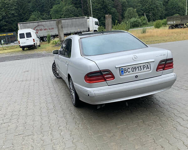 Мерседес Е-Клас, об'ємом двигуна 4.3 л та пробігом 270 тис. км за 3500 $, фото 7 на Automoto.ua