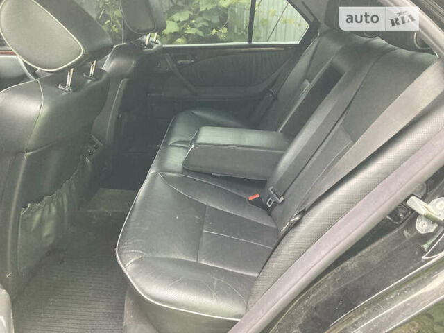 Мерседес Е-Клас, об'ємом двигуна 2 л та пробігом 338 тис. км за 4500 $, фото 8 на Automoto.ua