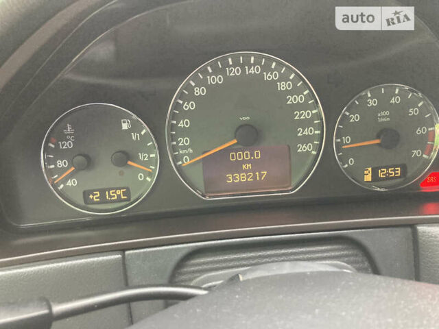 Мерседес Е-Клас, об'ємом двигуна 2 л та пробігом 338 тис. км за 4500 $, фото 7 на Automoto.ua